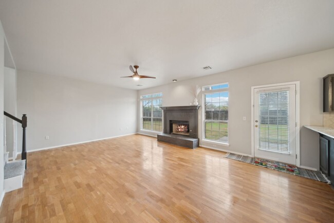 Building Photo - Remodeled 2 story in desired Stone Mill Br...