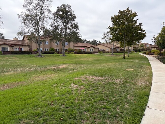 Building Photo - 4304 Foxenwood Cir