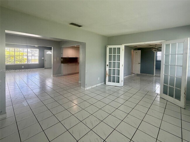 Building Photo - 7710 NW 5th St