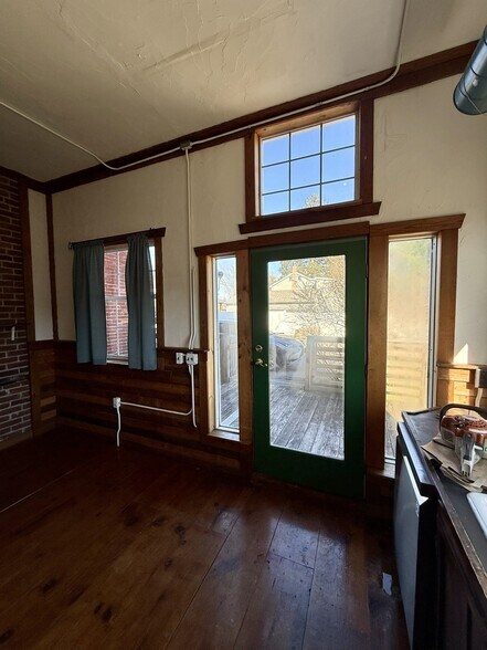 Entry into Kitchen - 628 W Market St