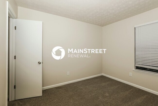 Building Photo - 3 Bedroom Pet-Friendly Home in REX, GA with Main Street Renewal