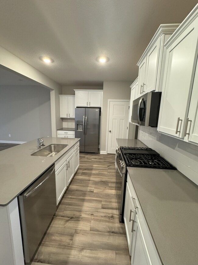 Building Photo - 10692 Burnt Rock Rd