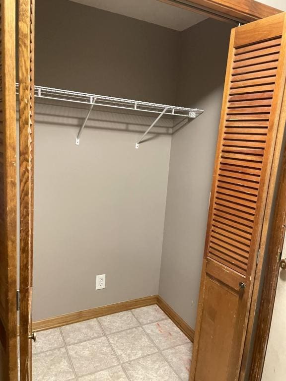 Building Photo - 211 E 22nd St