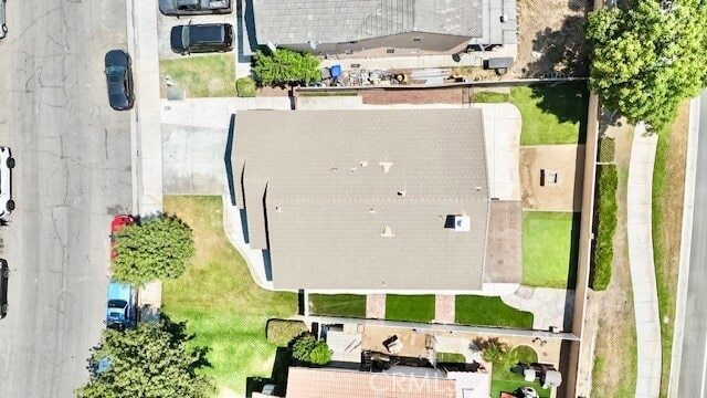 Building Photo - 5220 Holstein St