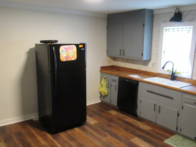 Building Photo - Downtown Living on the Rail Trail – Move-I...