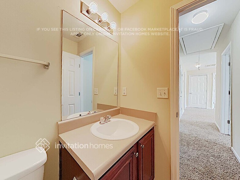Building Photo - 775 Florigen Ln