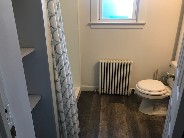 Building Photo - 146 S Country Rd