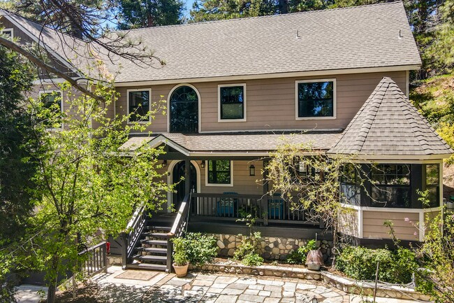 Building Photo - 26316 CA-189