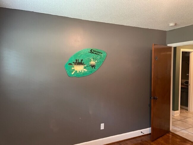 Building Photo - Coming Soon!