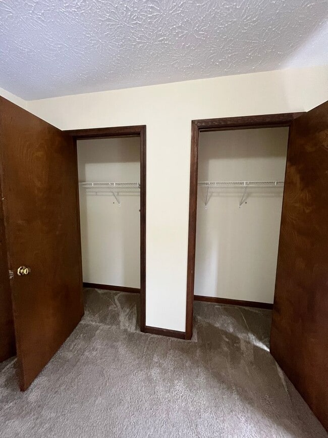 Building Photo - 2 Bedroom Townhouse for rent near EMU