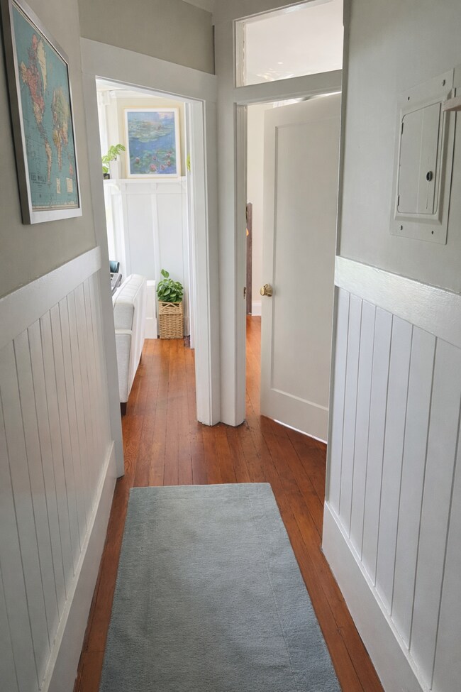 Building Photo - 550 Fell St