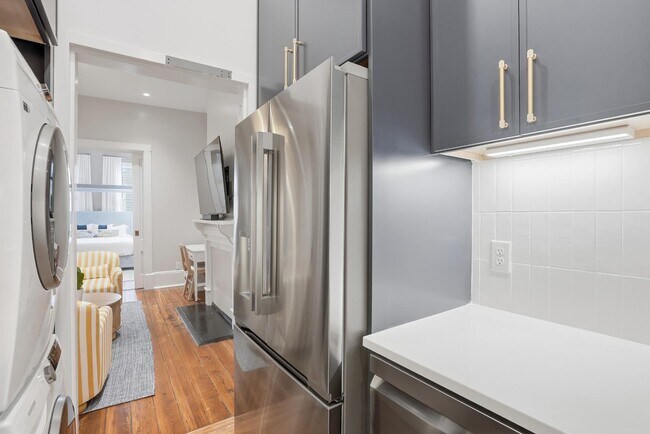 Building Photo - 309 Lorch St