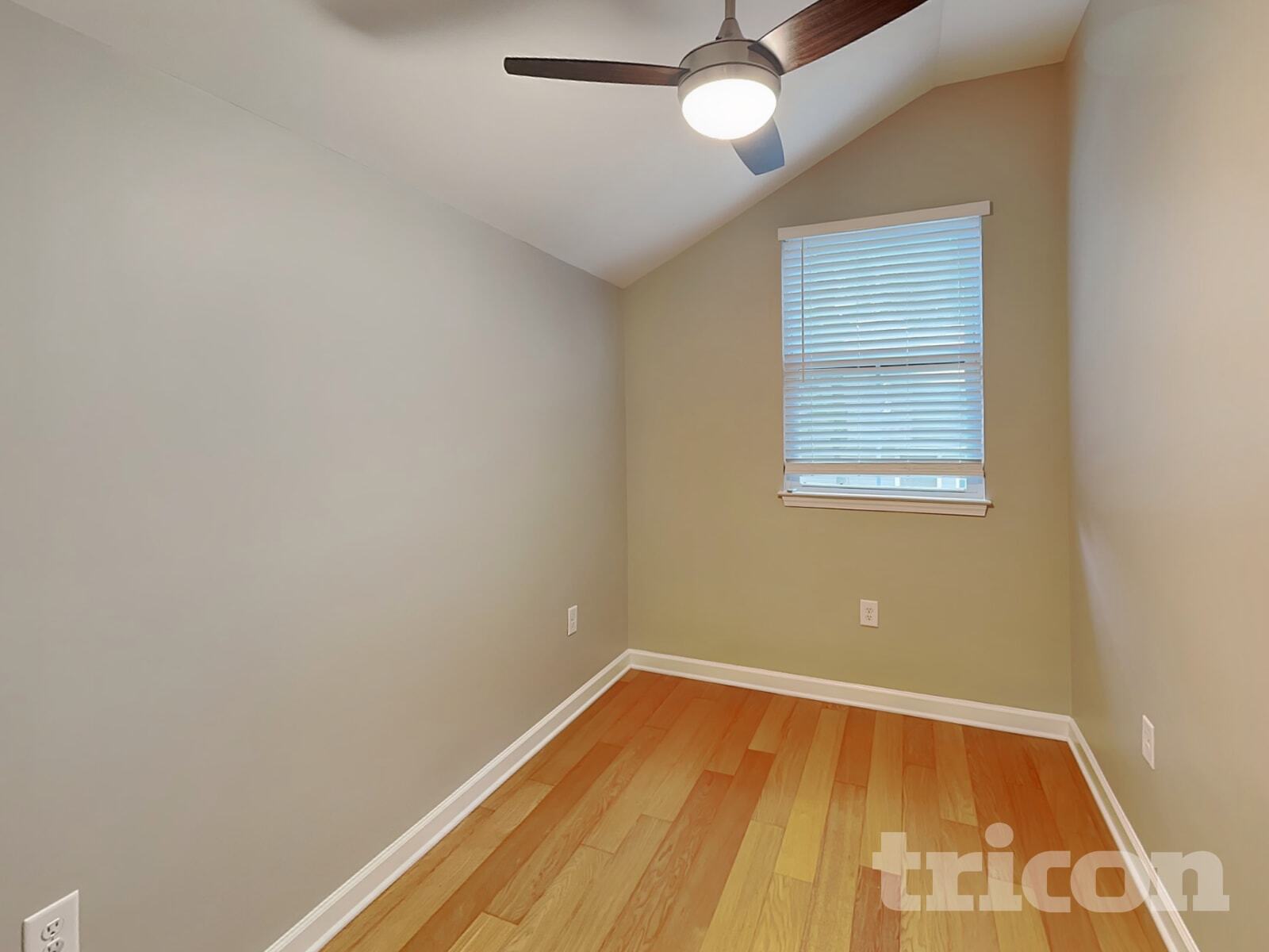 Building Photo - 8203 Knollwood Cir