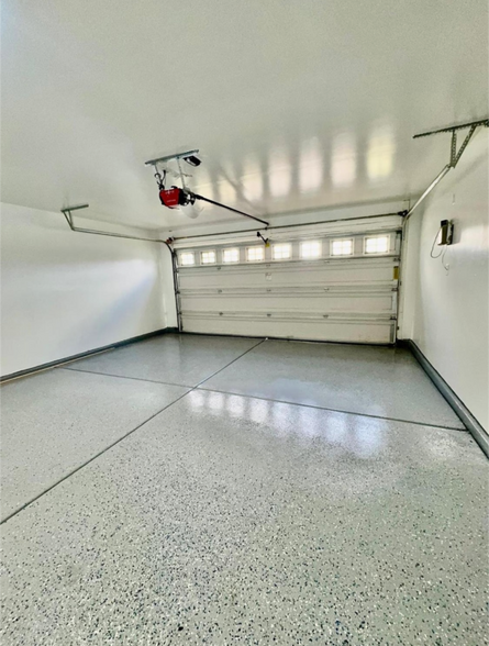 Building Photo - 7111 Santana Sun Dr