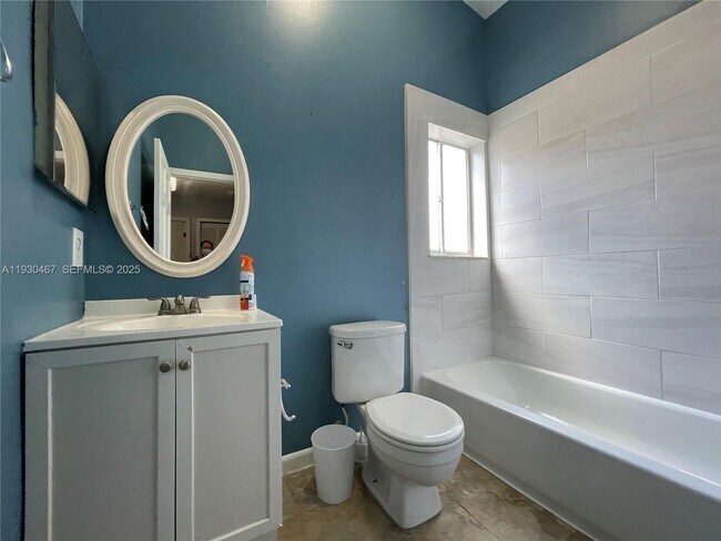 Building Photo - 10223 SW 156th Ave