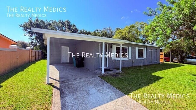 Building Photo - 5130 Lescot Ln