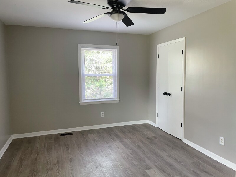 Building Photo - 4709 Cheltenham Rd