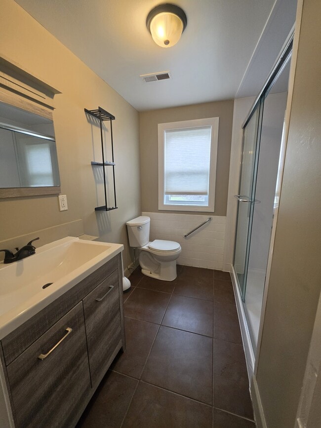 Building Photo - 4582 Maiden Ln