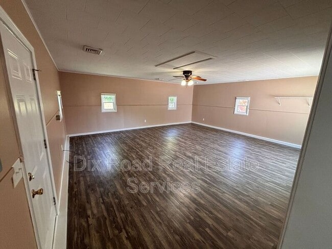 Building Photo - 3626 Marlin Ave