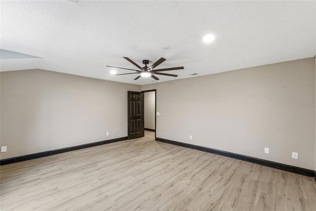 Building Photo - 14728 Henson Rd