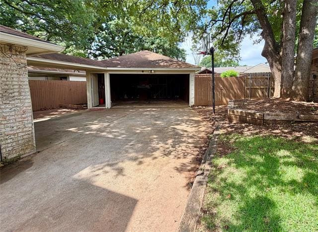 Building Photo - 4119 Spring Meadow Ln