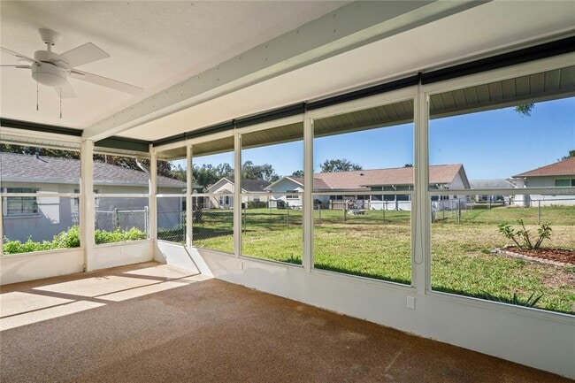 Building Photo - 8312 Roxboro Dr