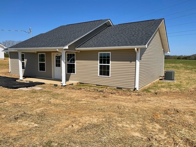 Building Photo - 1434 Quarles Rd
