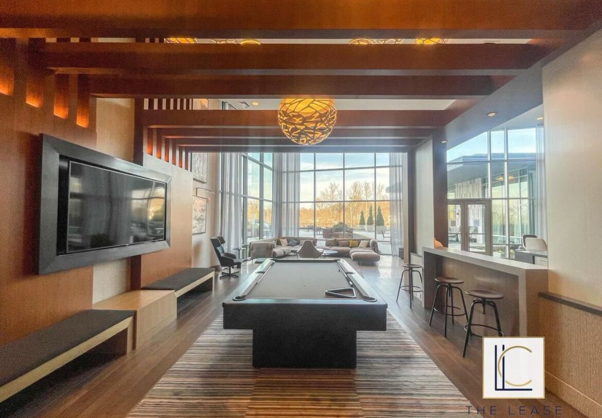 Building Photo - 145 Riverhaven Dr