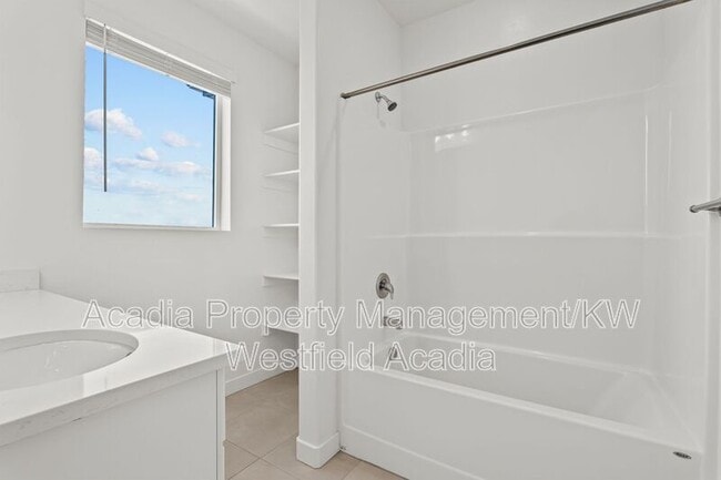 Building Photo - 419 Wood Stream Rd