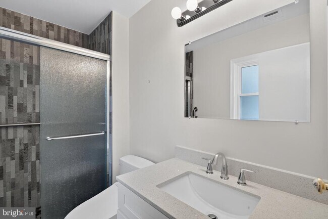Building Photo - 4214 Penner Ln