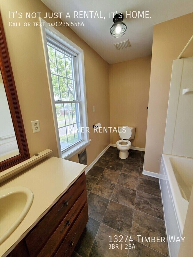 Building Photo - 13274 Timber Way