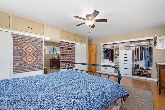 Building Photo - 1501 Cedar St