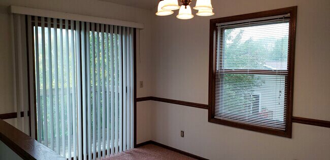 Building Photo - 645 Galena Ct