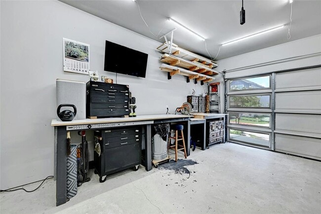 Building Photo - 7317 Travertine Spring Dr
