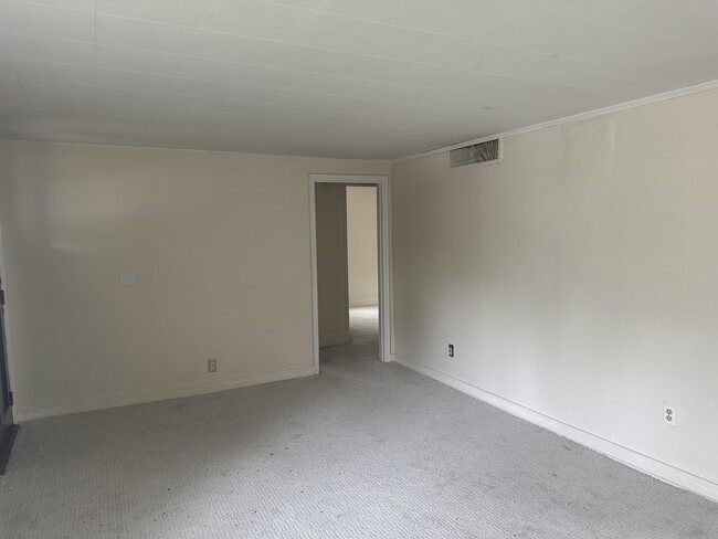 Building Photo - 2603 Westward Dr