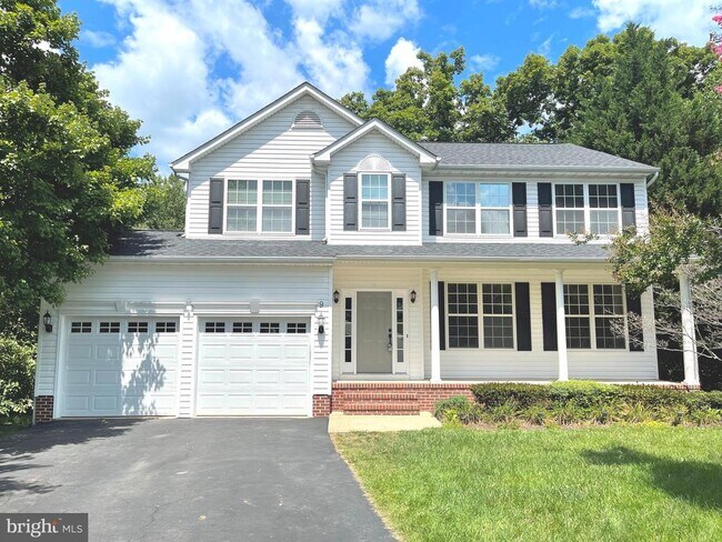 Building Photo - 9 Scarlet Oak Cir