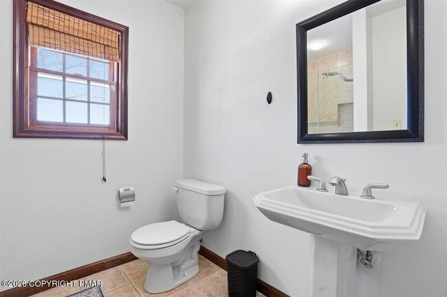 Building Photo - 5132 Pocono Park