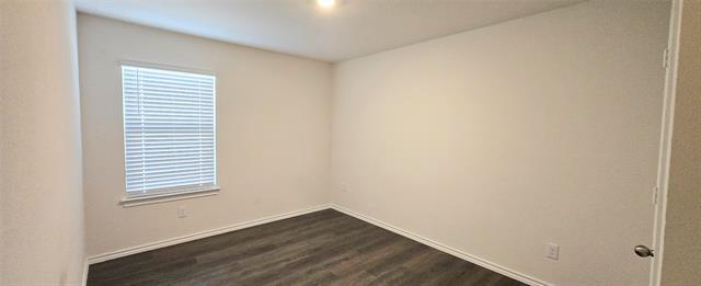 Building Photo - 2121 Basil Ave
