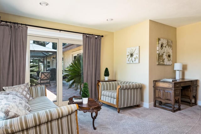 Building Photo - 6161 E Los Angeles Ave