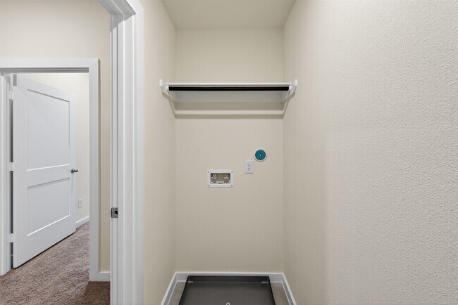 Building Photo - 9111 Highland Northern Wy