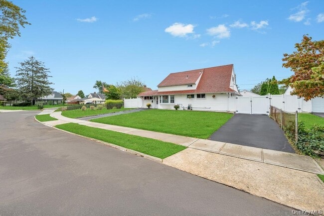 Building Photo - 46 Hardy Ln