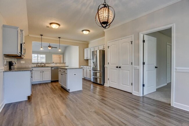 Building Photo - 5006 Copse Dr