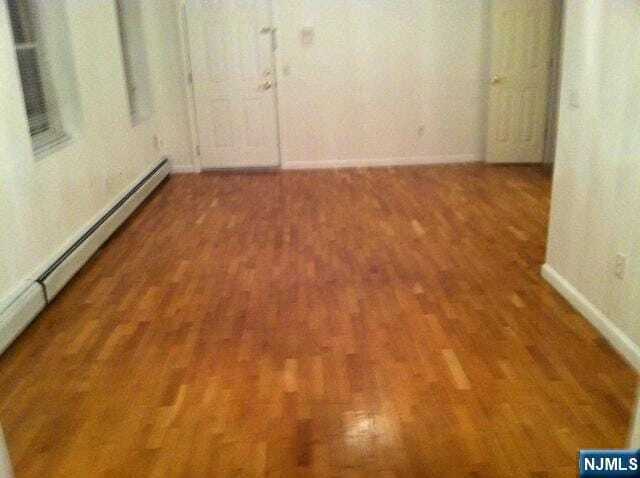 Building Photo - 37 Bergen Blvd