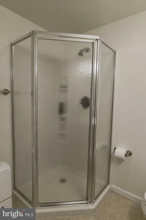 Building Photo - 10277 Gainsborough Rd