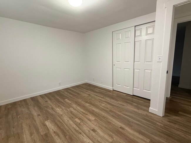 Building Photo - 16606 111th Ave SE