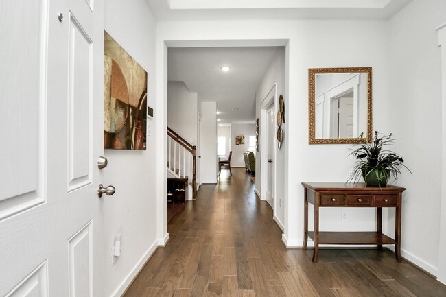 Building Photo - 4653 Cleo Day Dr