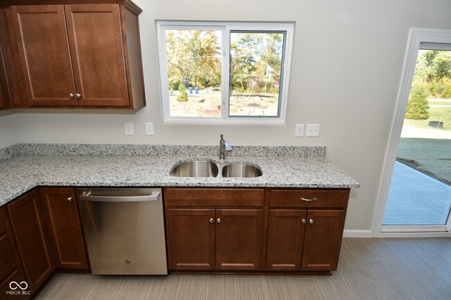 Building Photo - 9732 Evening Sky Way