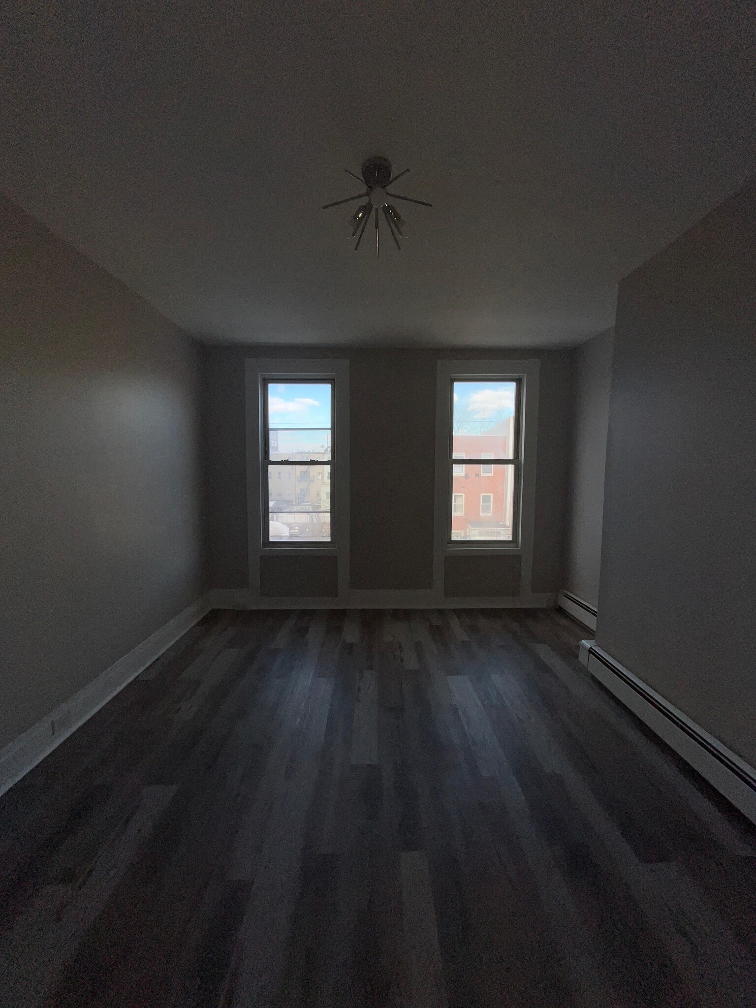 Building Photo - 65 Laidlaw Ave