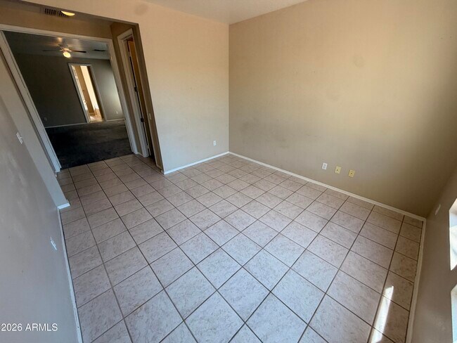 Building Photo - 9817 W Las Palmaritas Dr