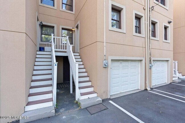 Building Photo - 1001 Norwood Ave